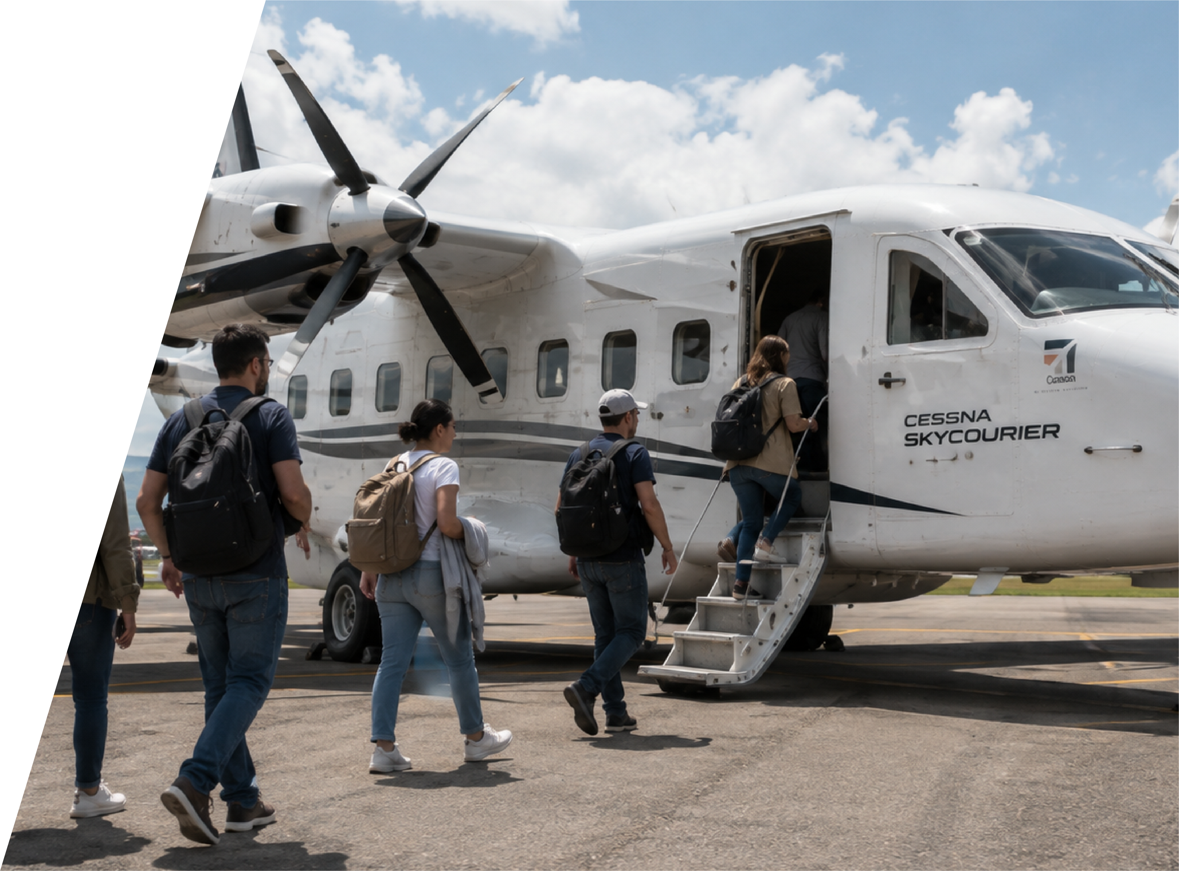 Pasajeros abordando un Cessna SkyCourier de DAT
